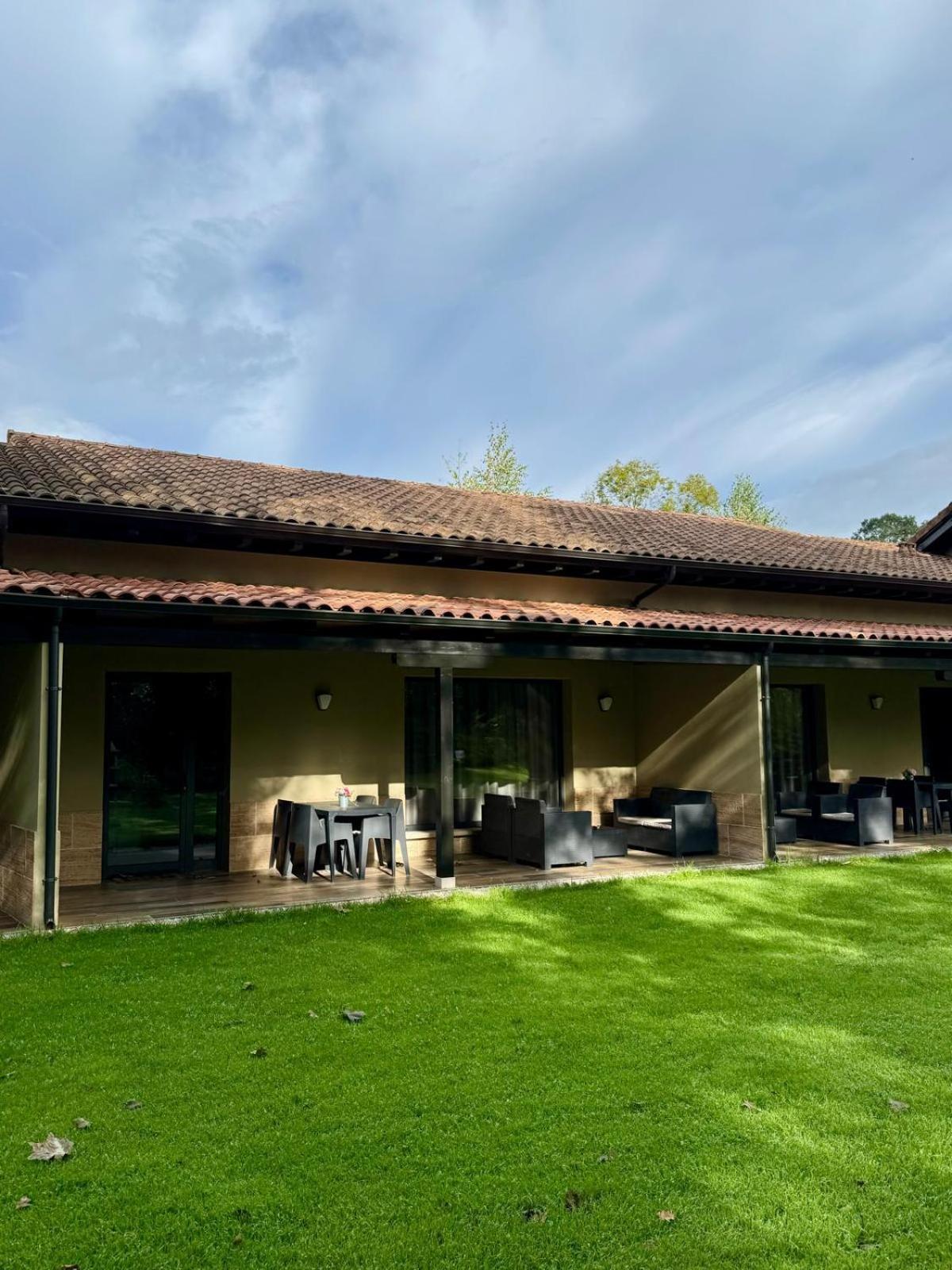 Complejo Turistico Les Cotolles Apartment Cangas de Onís Exterior photo
